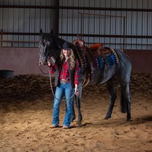 Meet your Posher, Bailey